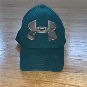 Women’s Under Armour hat